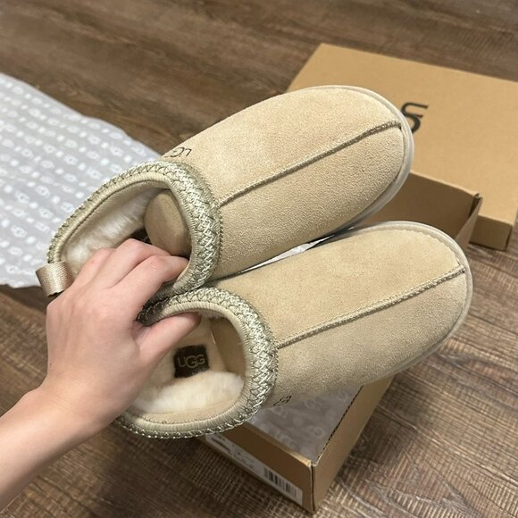 UGG Tasman Slippers Mustard Seed - Picture 2 of 6